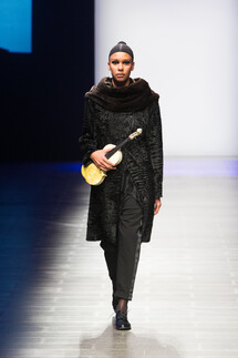 Larissa Pogoretskaya SPRING 2018 READY-TO-WEAR Лариса Погорецкая весна- лето 2018 Санкт Петербург MBFDays
